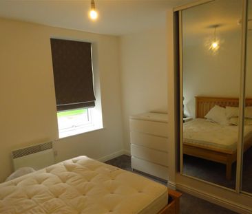 1 bedroom apartment to rent - Photo 2