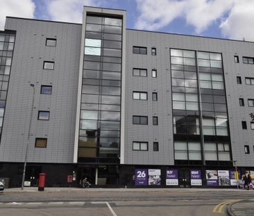 2 bedroom flat to rent - Photo 5