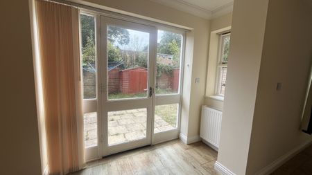 Clarendon Road, Westbourne, Bournemouth, BH4 8AR - Photo 5