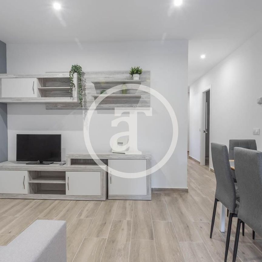 Piso de alquiler en C.del Pintor Tapiró, La Maternitat i Sant Ramon - Photo 1