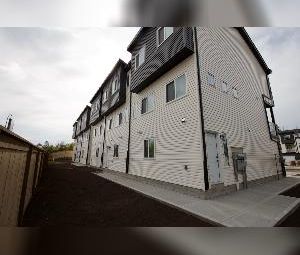 3 Bed 2.5 Bath Dbl Garage Balcony Townhouse For Rent Leduc - Photo 6