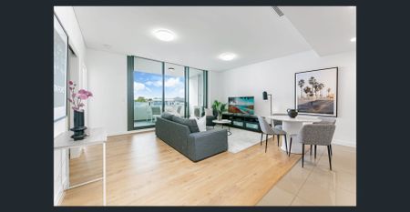 Modern One Bed Apartment with Spacious Balcony & Secure Parking - Photo 4