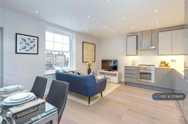 2 bedroom flat to rent - Photo 1