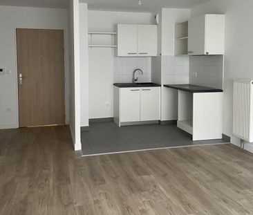 Appartement RUE SAINT NICAISE - Photo 2