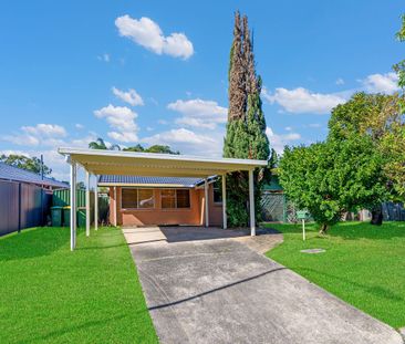 3 Bedroom House in Benowa - Photo 3