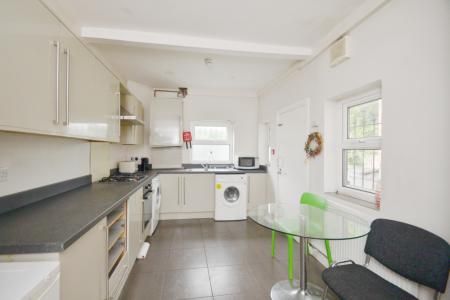 Filey Road, Fallowfield, Manchester, M14 - Photo 4