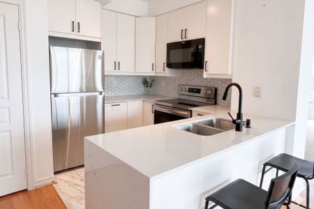For Lease - 220 Burnhamthorpe Road Unit# 1602, Mississauga, Ontario - Photo 5
