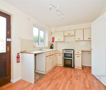 2 bedroom terraced house to rent - Photo 5