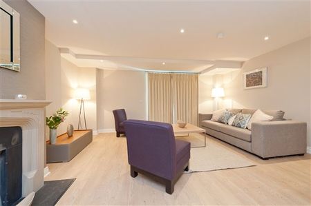 Apt, Shelbourne Hall, Shelbourne Road, Ballsbridge, Dublin 4, D04 VK03 - Photo 5