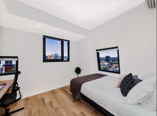 Ultra Studio Apartment - Photo 1