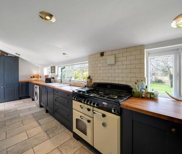 4 bedroom cottage to rent - Photo 1