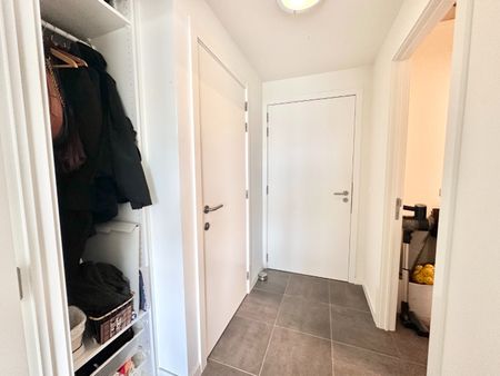 Appartement met 2 slaapkamers incl. staanplaats - Foto 3