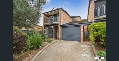 Secure & Stunning Light-Filled 2 Bed Townhouse! - Photo 5