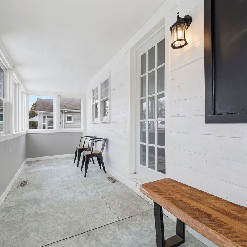 For Lease - 6 Appel Street, London East, Ontario - Photo 1