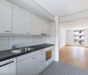 3.5 Zimmer, 82 m², 2. Stock - Photo 2