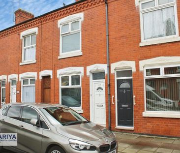 3 bedroom terraced house to rent - Photo 5