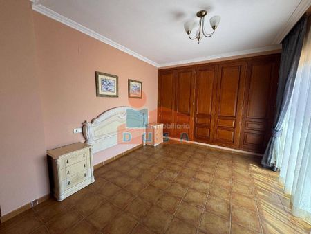 ALQUILER ADOSADA EXCLUSIVA | 3.000 €, 277 m² - Photo 3