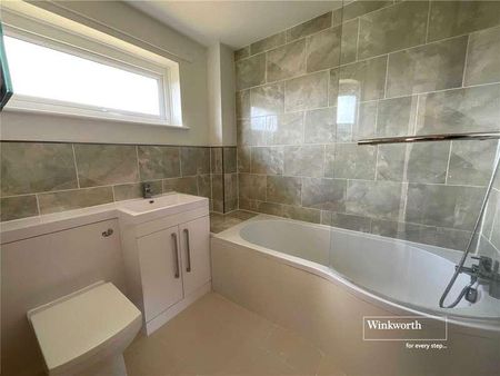 De Havilland Way, Christchurch, Dorset, BH23 - Photo 4