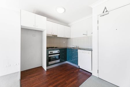 9703/177-219 Mitchell Rd, Erskineville NSW 2043 - Apartment For Rent | Domain - Photo 5