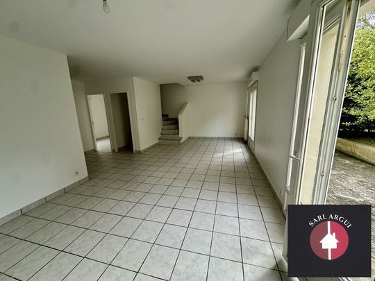 Maison à louer Saint-Thibault-des-Vignes - Photo 1