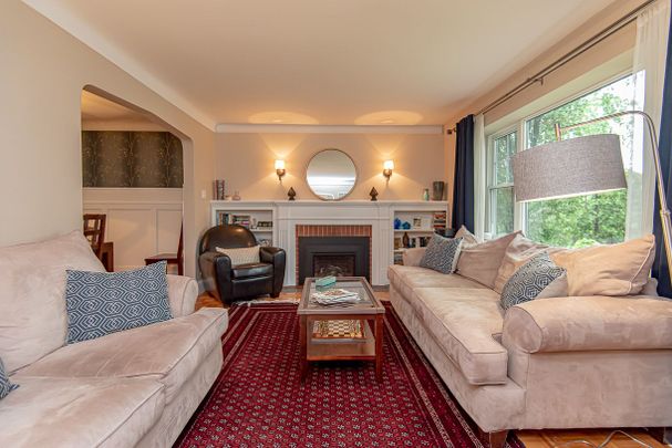 For Lease - 875 Kingsmere Avenue, McKellar Heights - Glabar Park and Area, Ontario - Photo 1