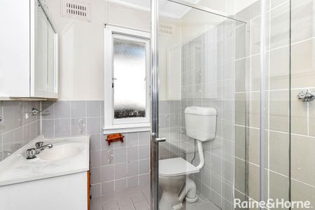 Neat & Tidy Home - Photo 4