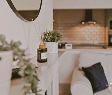 Cliff Road, Dovercourt, CO12 - Photo 2