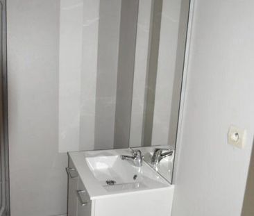 Location Appartement 1 pièce 21m² ST LO 50000 - Photo 3