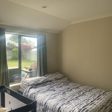 Great Family Home - Photo 4