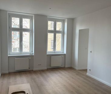 Kernsanierte 1-Zimmer Wohnung im Hinterhaus (2. OG) - Foto 1