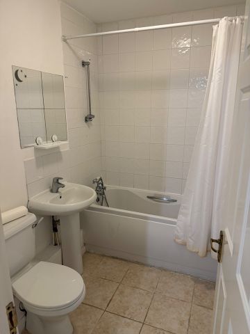2 Bed Flat, Drake Hall, E16 - Photo 4