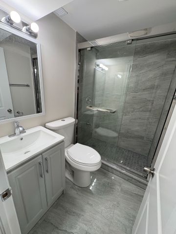 For Lease - 4 Divers Road, Brampton, Ontario - Photo 5