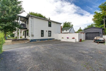 Appartement à louer - Longueuil (Le Vieux-Longueuil) (Est) - Photo 2
