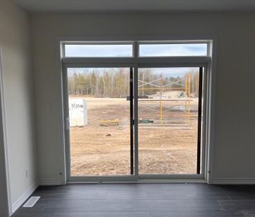 For Lease - 178 Ramblewood Drive, Wasaga Beach, Ontario - Photo 4