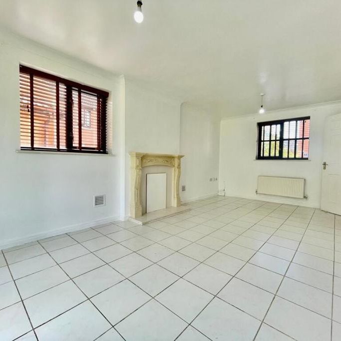 3 bedroom detached house to rent - Photo 1