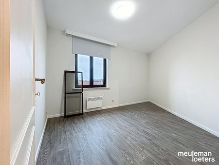 luchtig appartement met garage - Photo 3