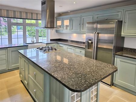 Armitage Court, Ascot, SL5 - Photo 5