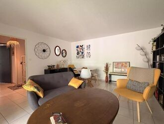 Location Appartement 3 pièces 64 m2 à Gaillac - Photo 2