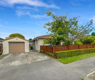 2/15 Orkney Street, Fendalton, NZ 8052 - Photo 4