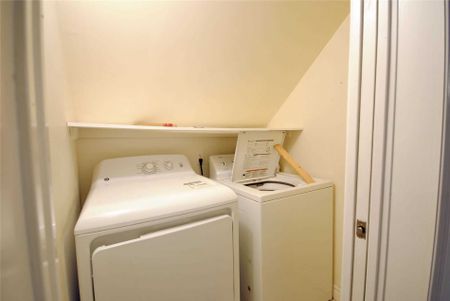 For Lease - 23 Houser Street, Markham, Ontario - Photo 5