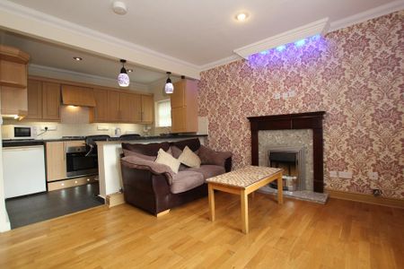 1 bedroom townhouse to rent - Photo 2
