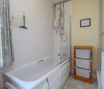 King Street, Treforest, Pontypridd - Photo 2