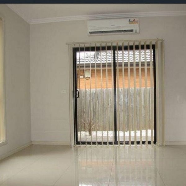 Modern Townhouse - Photo 1