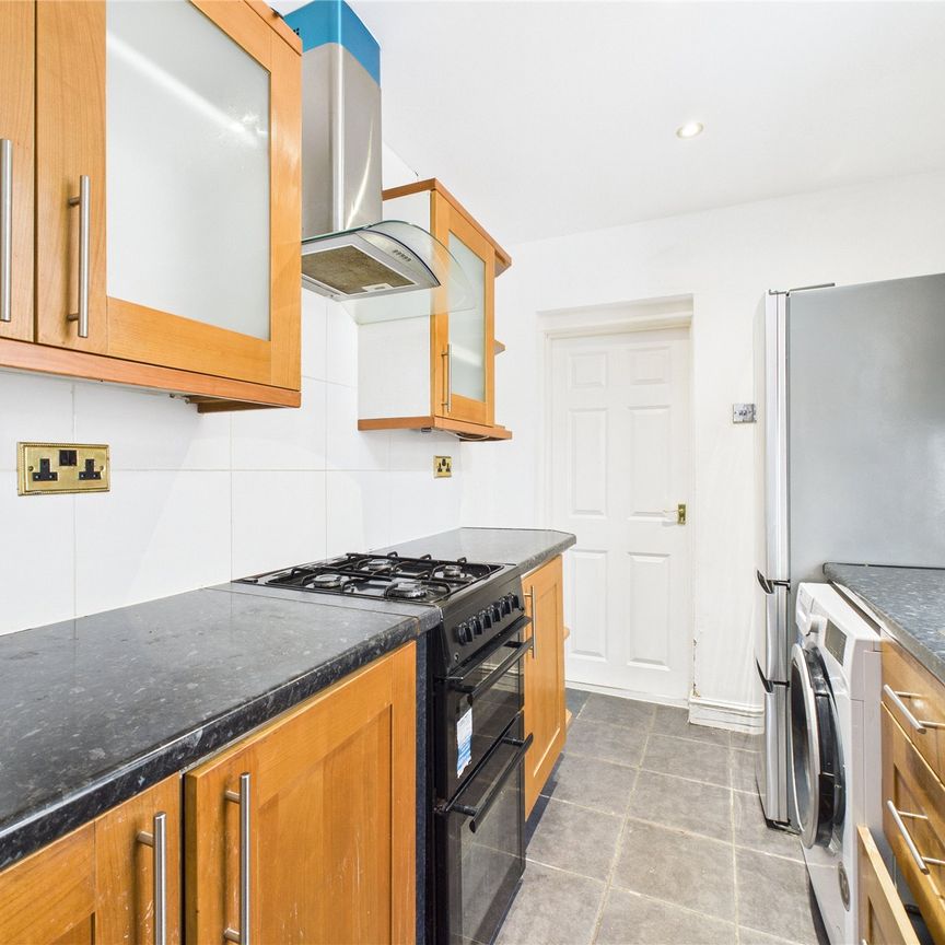 Freshwater Road, Reading Freshwater Road, Reading - Photo 1