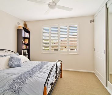 MODERN 2 BEDROM APARTMENT - Photo 1