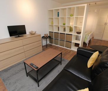 Studio to rent - Photo 1