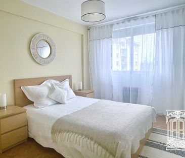 Location Appartement 2 pièces 59m² LYON 8ème - Photo 6