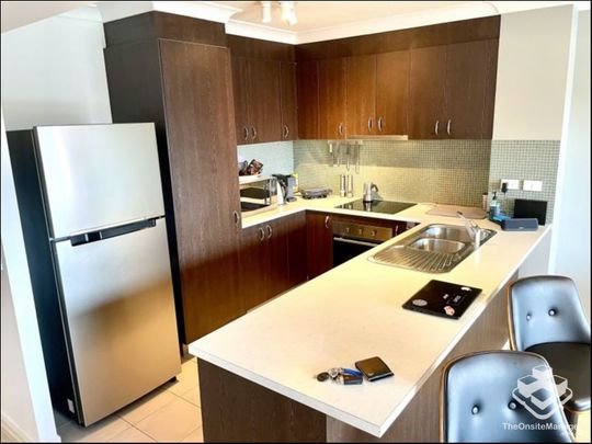 2-Bedroom Fully Furnished Apartment in Prime Location â Just a 5-Minute Walk to the Beach! - Photo 1