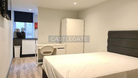 Studio to rent - Photo 2