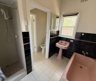 3 Bedroom Home! - Photo 5